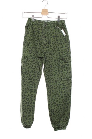 Damen Jeans Bershka, Größe XS, Farbe Grün, Baumwolle, Preis 20,53 €