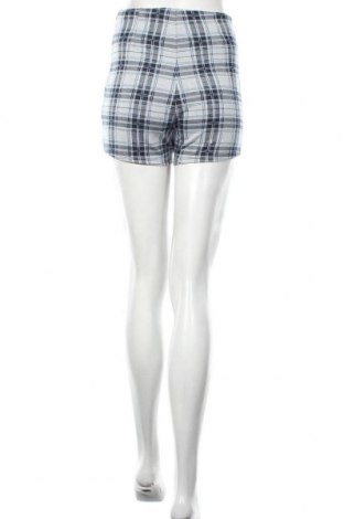 Γυναικείο κοντό παντελόνι Bershka, Μέγεθος M, Χρώμα Μπλέ, 70% πολυεστέρας, 29% βισκόζη, 1% ελαστάνη, Τιμή 13,93 €
