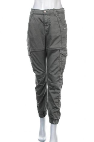Дамски панталон Gang, Размер XL, Цвят Зелен, 81% памук, 16% полиестер, 3% еластан, Цена 68,70 лв.
