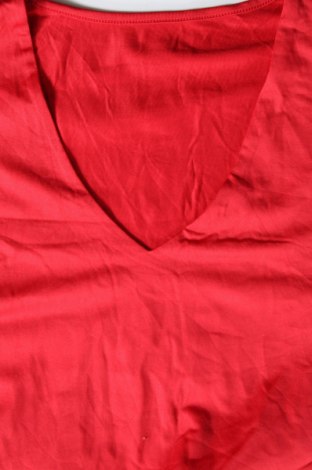 Γυναικεία μπλούζα, Μέγεθος M, Χρώμα Κόκκινο, 95% πολυαμίδη, 5% ελαστάνη, Τιμή 8,66 €