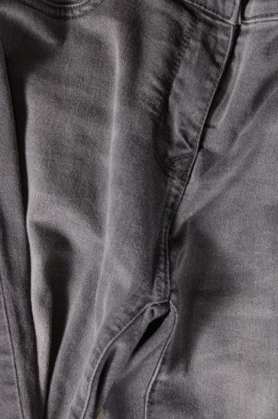 Dámske džínsy , Veľkosť M, Farba Sivá, Cena  28,92 €