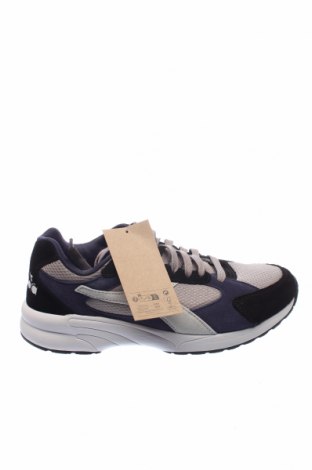 Мъжки обувки Diadora, Размер 44, Цвят Многоцветен, Текстил, естествен велур, Цена 119,25 лв.