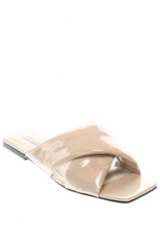 Hausschuhe NLY, Größe 38, Farbe Beige, Preis 35,57 €