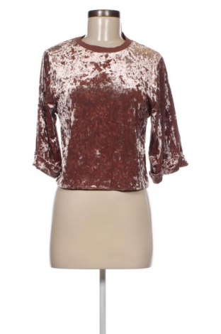 Γυναικεία μπλούζα Bershka, Μέγεθος XS, Χρώμα  Μπέζ, Τιμή 11,75 €