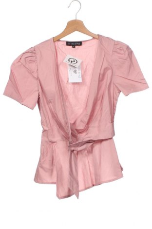Γυναικεία μπλούζα In the style, Μέγεθος XS, Χρώμα Σάπιο μήλο, Τιμή 4,15 €