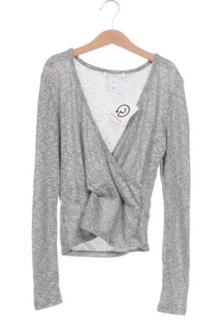 Γυναικεία μπλούζα Nly Trend, Μέγεθος XS, Χρώμα Γκρί, Τιμή 2,94 €