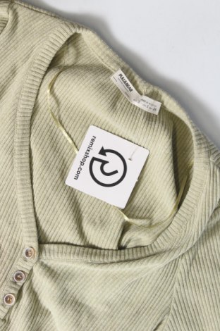 Damen Shirt Pull&Bear, Größe S, Farbe Grün, Preis € 3,31