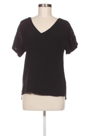 Γυναικεία μπλούζα Saint Tropez, Μέγεθος S, Χρώμα Μαύρο, Τιμή 2,82 €