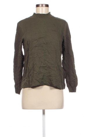 Дамска блуза VILA, Размер L, Цвят Зелен, Цена 5,40 лв.