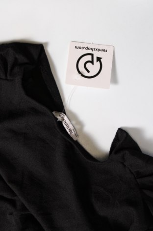 Bluză de femei Zara Trafaluc, Mărime M, Culoare Negru, Preț 19,74 Lei