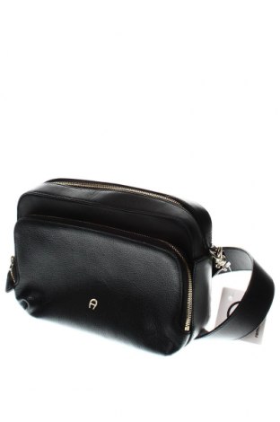 Дамска чанта Aigner, Цвят Черен, Цена 512,85 лв.
