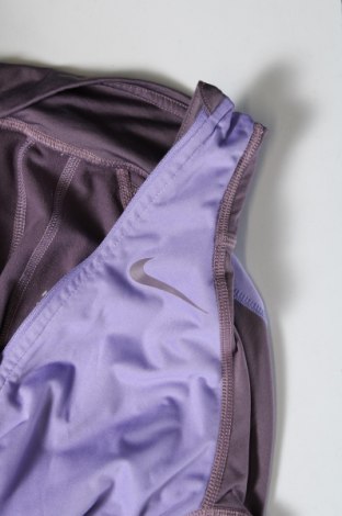 Дамска спортна блуза Nike, Размер XS, Цвят Многоцветен, Цена 72,60 лв.