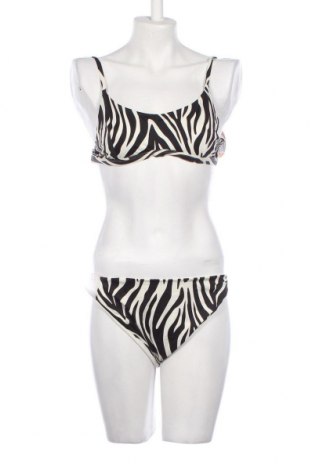 Damen-Badeanzug Manebi, Größe M, Farbe Mehrfarbig, Preis 39,89 €