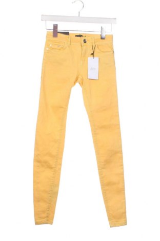 Damen Jeans Bershka, Größe XXS, Farbe Gelb, Preis € 32,01