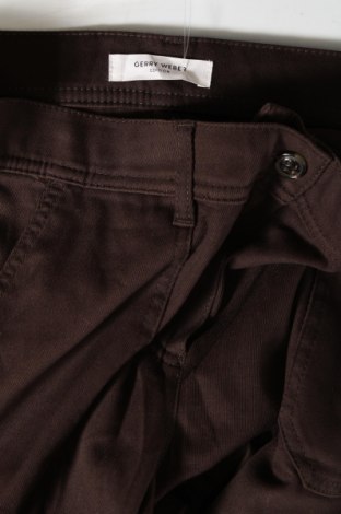 Дамски дънки Gerry Weber, Размер XL, Цвят Кафяв, Цена 10,80 лв.