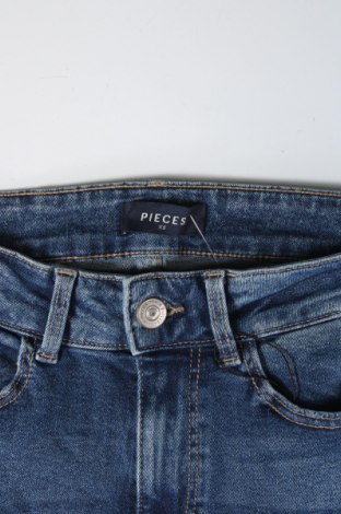 Dámske džínsy  Pieces, Veľkosť XS, Farba Modrá, Cena  7,71 €