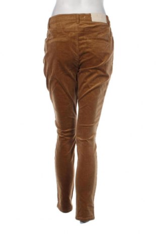 Дамски джинси S.Oliver, Размер S, Цвят Кафяв, Цена 13,92 лв.