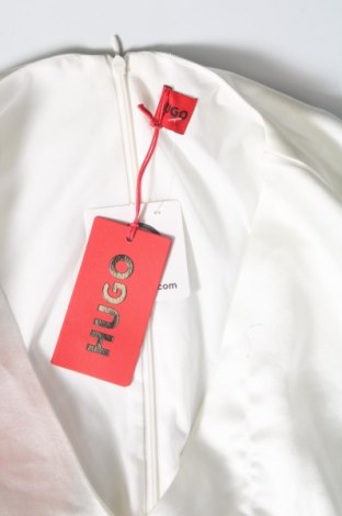 Γυναικεία σαλοπέτα Hugo Boss, Μέγεθος M, Χρώμα Λευκό, Τιμή 195,88 €