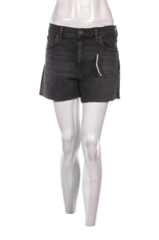 Γυναικείο κοντό παντελόνι BDG, Μέγεθος M, Χρώμα Γκρί, Τιμή 6,31 €