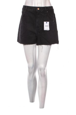 Γυναικείο κοντό παντελόνι New Look, Μέγεθος XL, Χρώμα Μαύρο, Τιμή 5,91 €