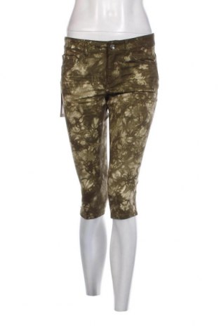 Дамски къс панталон Tom Tailor, Размер S, Цвят Зелен, Цена 21,60 лв.