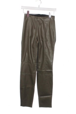 Γυναικείο παντελόνι δερμάτινο S.Oliver Black Label, Μέγεθος XS, Χρώμα Πράσινο, Τιμή 7,53 €