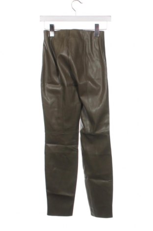 Γυναικείο παντελόνι δερμάτινο S.Oliver Black Label, Μέγεθος XS, Χρώμα Πράσινο, Τιμή 75,26 €