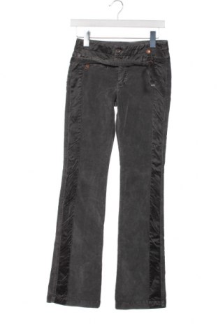 Γυναικείο παντελόνι 10 Feet, Μέγεθος S, Χρώμα Γκρί, Τιμή 25,06 €