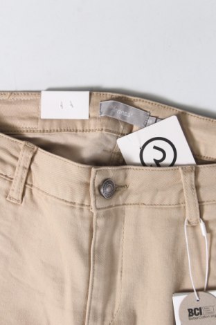 Pantaloni de femei Fransa, Mărime M, Culoare Bej, Preț 286,18 Lei
