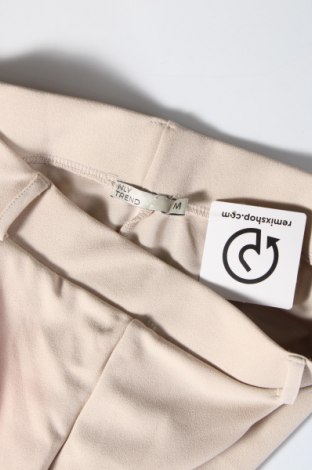 Damenhose Nly Trend, Größe M, Farbe Grau, Preis 6,67 €