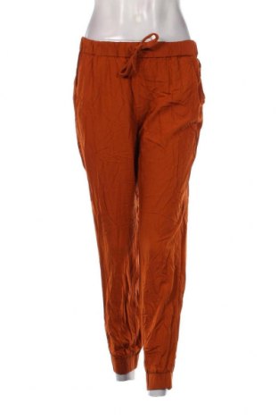 Дамски панталон Q/S by S.Oliver, Размер S, Цвят Кафяв, Цена 16,53 лв.