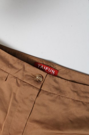 Γυναικείο παντελόνι Taifun, Μέγεθος XL, Χρώμα  Μπέζ, Τιμή 30,31 €