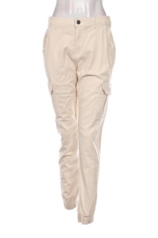 Дамски панталон Urban Classics, Размер S, Цвят Екрю, Цена 12,92 лв.