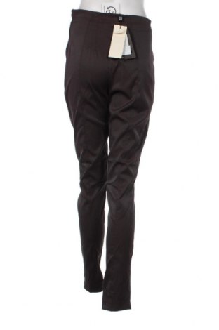Дамски панталон Zino & Judy, Размер S, Цвят Кафяв, Цена 12,42 лв.