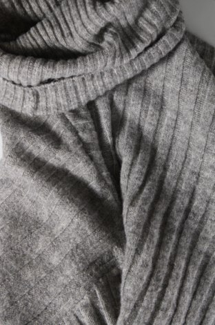 Pulover de femei H&M, Mărime M, Culoare Gri, Preț 28,62 Lei