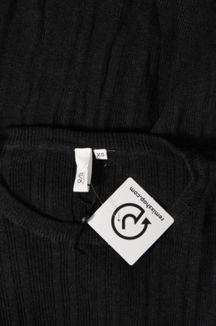 Дамски пуловер Q/S by S.Oliver, Размер XS, Цвят Сив, Цена 26,10 лв.