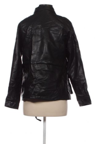 Γυναικείο δερμάτινο μπουφάν Pull&Bear, Μέγεθος XS, Χρώμα Μαύρο, Τιμή 7,58 €