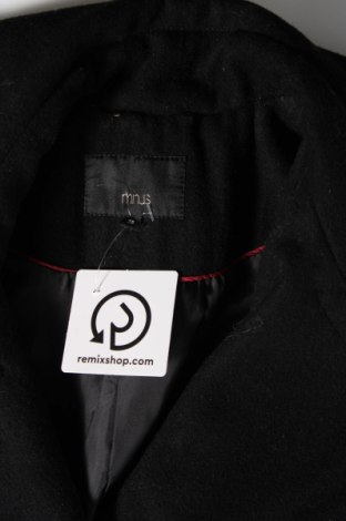 Дамско палто Minus, Размер M, Цвят Черен, Цена 47,19 лв.