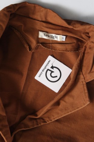 Γυναικείο μπουφάν New Light, Μέγεθος M, Χρώμα Καφέ, Τιμή 24,46 €