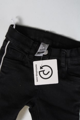 Dětské džíny  C&A, Velikost 6-9m/ 68-74 cm, Barva Černá, Cena  327,00 Kč