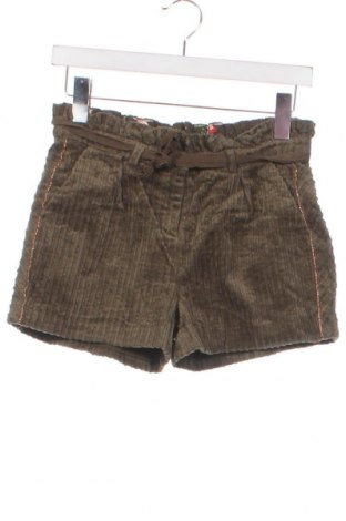 Kinder Shorts, Größe 10-11y/ 146-152 cm, Farbe Grün, Preis 3,52 €