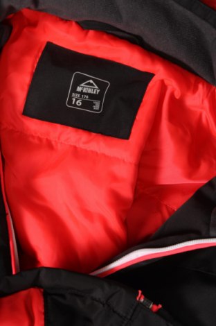 Dětská sportovní bunda  McKinley, Velikost 15-18y/ 170-176 cm, Barva Černá, Cena  327,00 Kč
