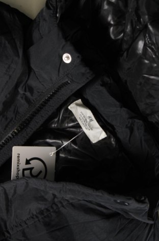 Detská bunda  H&M, Veľkosť 11-12y/ 152-158 cm, Farba Čierna, Cena  8,17 €