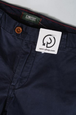 Pantaloni scurți de bărbați Cinque, Mărime M, Culoare Albastru, Preț 286,18 Lei
