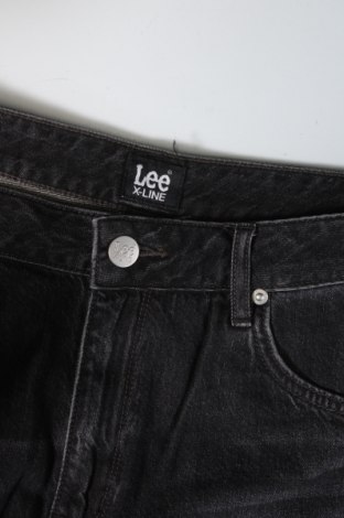 Мъжки къс панталон Lee, Размер S, Цвят Сив, Цена 87,00 лв.