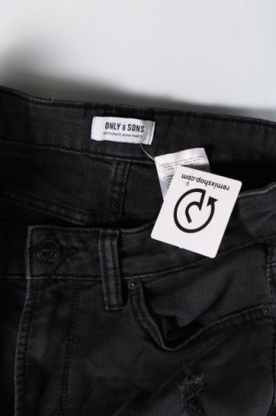 Pantaloni scurți de bărbați Only & Sons, Mărime S, Culoare Gri, Preț 76,32 Lei