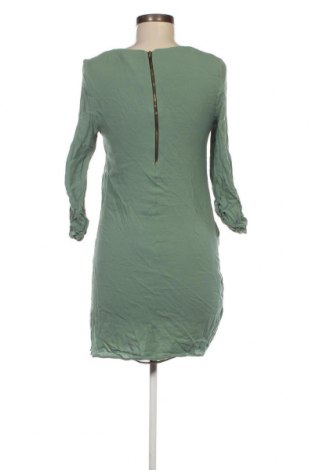 Kleid Axara, Größe S, Farbe Grün, Preis 6,57 €