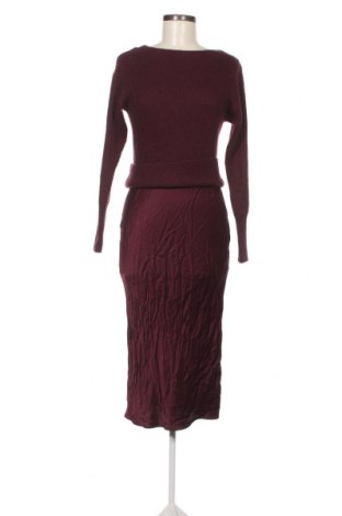 Šaty  DKNY, Velikost M, Barva Fialová, Cena  765,00 Kč