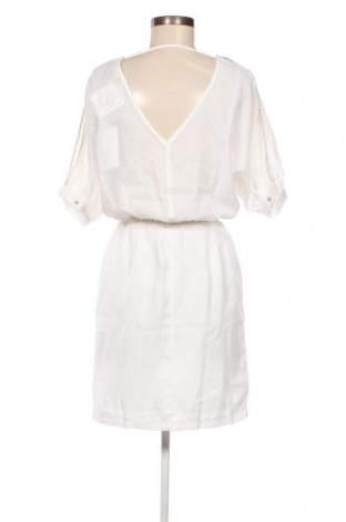 Kleid Faina, Größe XS, Farbe Weiß, Preis 10,83 €