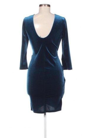 Kleid Fashion nova, Größe M, Farbe Blau, Preis 11,30 €